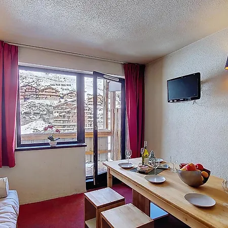 Апартаменти Les Olympiades-17 By Interhome